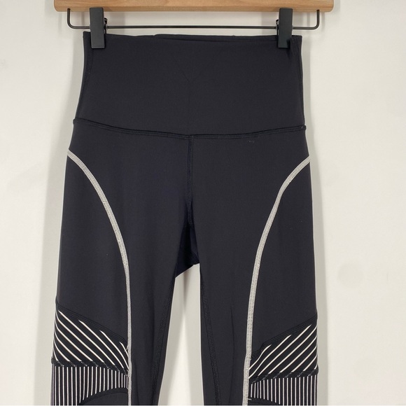Lululemon Channel Your Energy Tight Leggings - Picture 3 of 13
